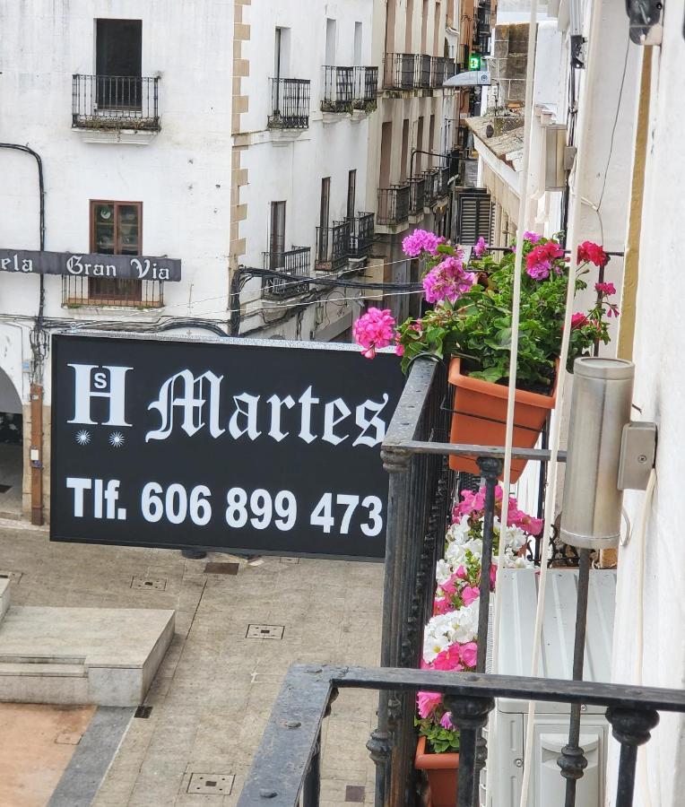 Hostal Martes Caceres Plaza Mayor - Tercer Piso Sin Ascensor Bagian luar foto